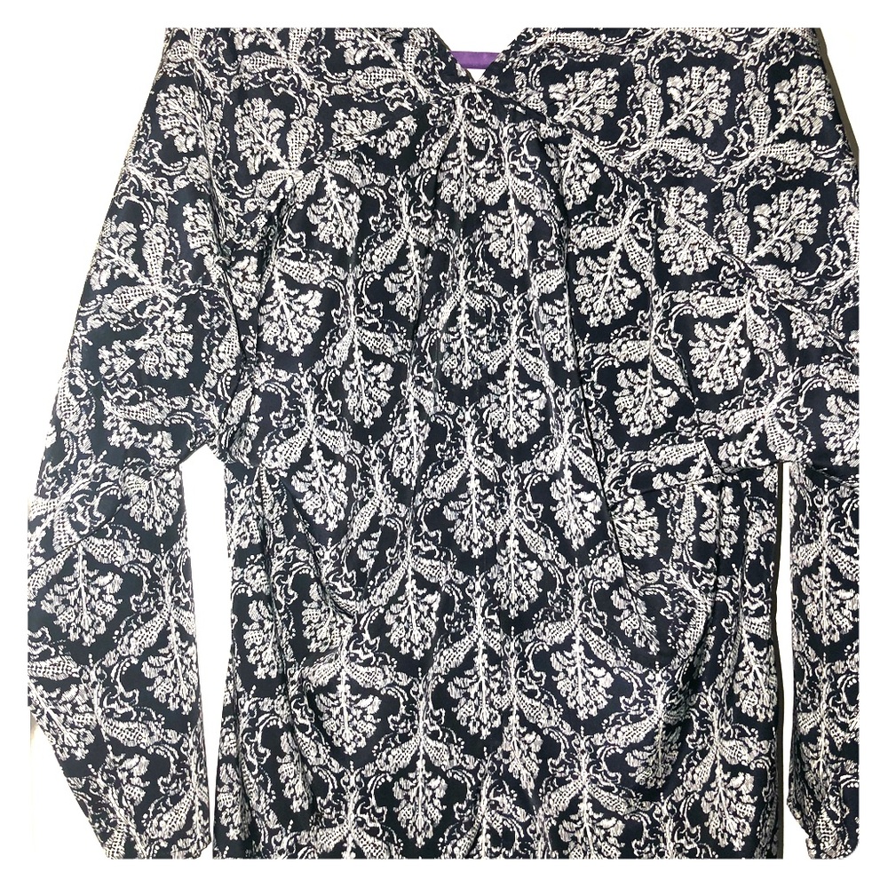 Womens flowy top
